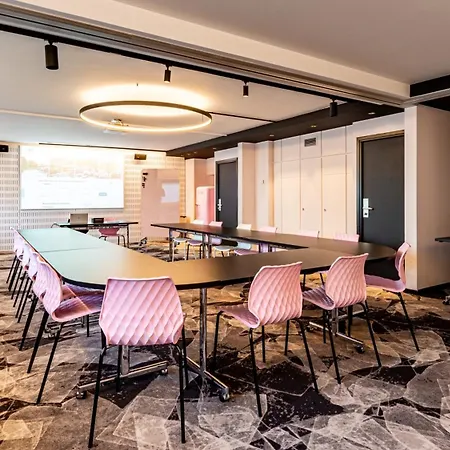 Hotel Novotel Marne La Vallée 4*
