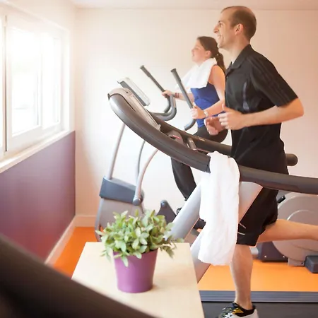 فندق نوفوتيل مارن لا فاليه كوليجيان