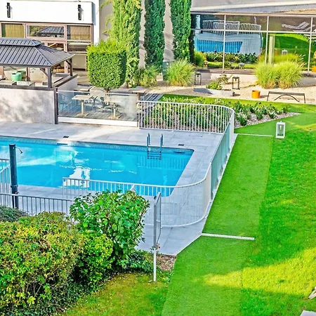 نوفوتيل مارن لا فاليه كوليجيان فندق 4*